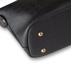 BOLT BLACK
