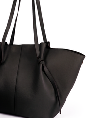 Virgo Black