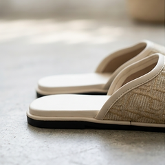 Monochrome Off-White